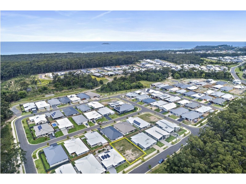 92 North Solitary Drive, Sapphire Beach NSW 2450