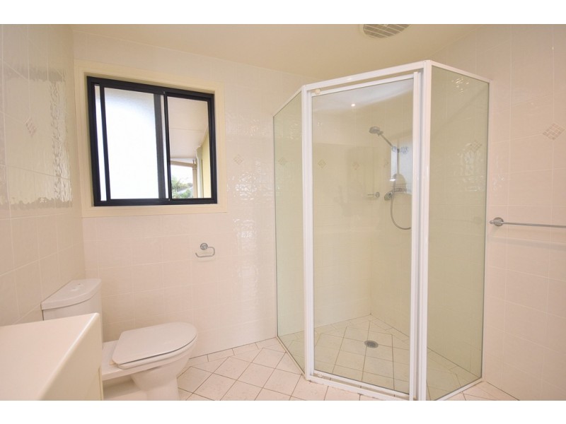 2/2 Grasslands Close, Coffs Harbour NSW 2450