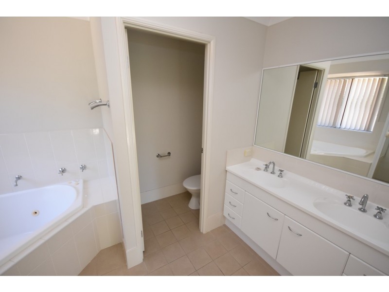 18 McEntyre Street, Coffs Harbour NSW 2450