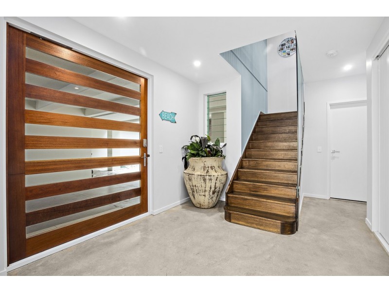 9 Beachfront Close, Sapphire Beach NSW 2450