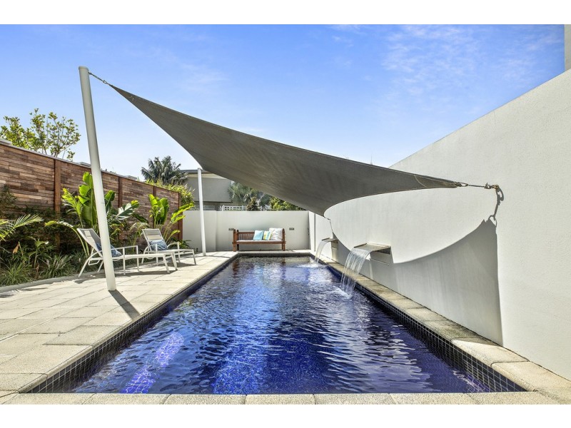 9 Beachfront Close, Sapphire Beach NSW 2450