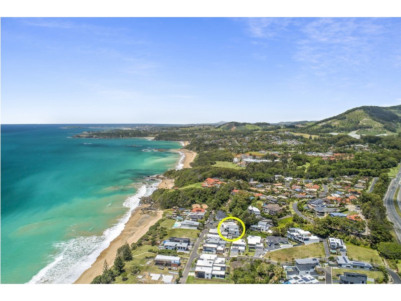9 Beachfront Close, Sapphire Beach NSW 2450