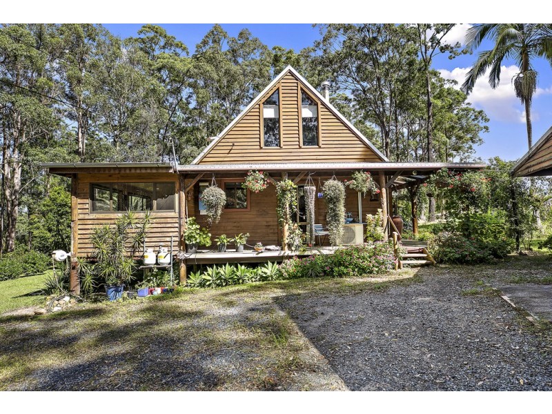 16 Kingfisher Avenue, Glenreagh NSW 2450