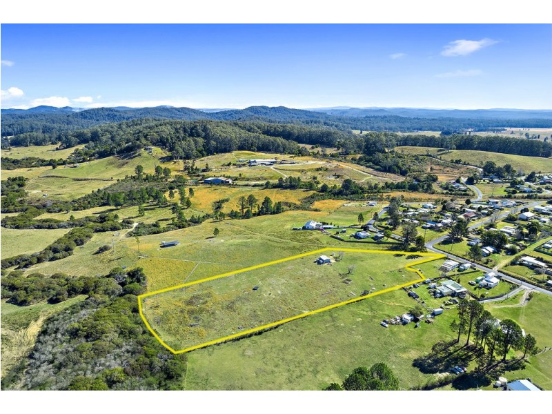 11 Cavanaghs Road, Lowanna NSW 2450