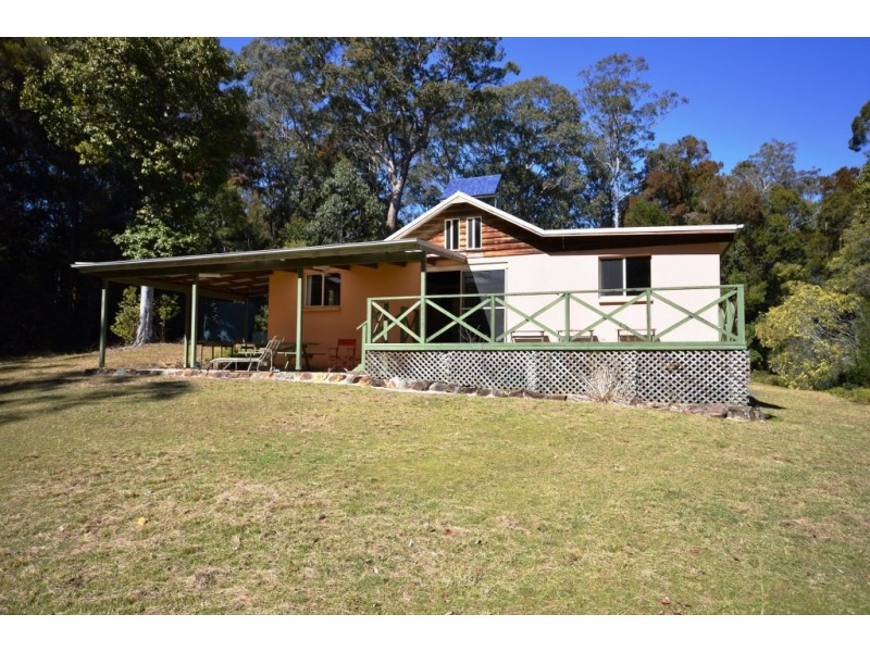 886 Camp Creek Road, Lowanna NSW 2450
