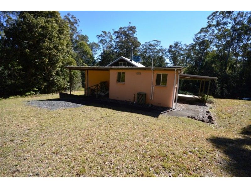 886 Camp Creek Road, Lowanna NSW 2450