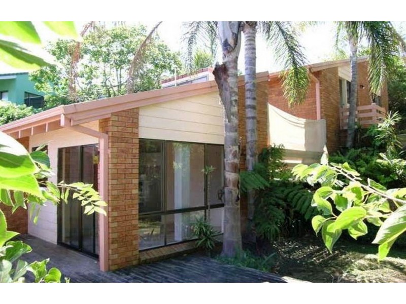64 Manning Avenue, Coffs Harbour NSW 2450