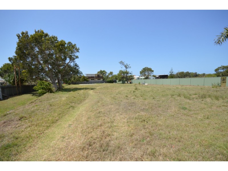 42A Schafer Street, Red Rock NSW 2456