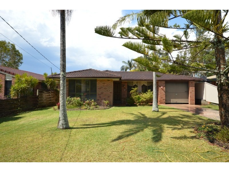 21 Light Street, Emerald Beach NSW 2456