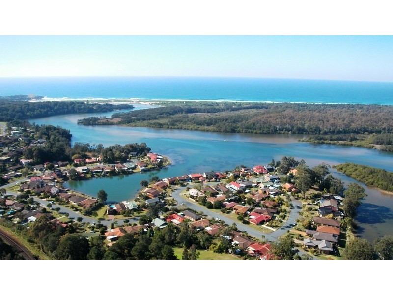 22 Mirrimin Street, Bonville NSW 2441