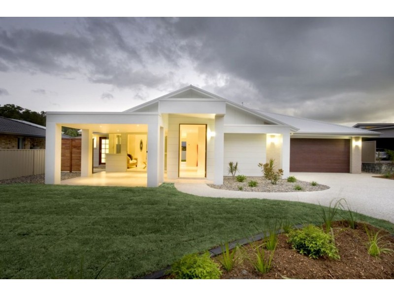 24 Tidal Crescent, Moonee Beach NSW 2450