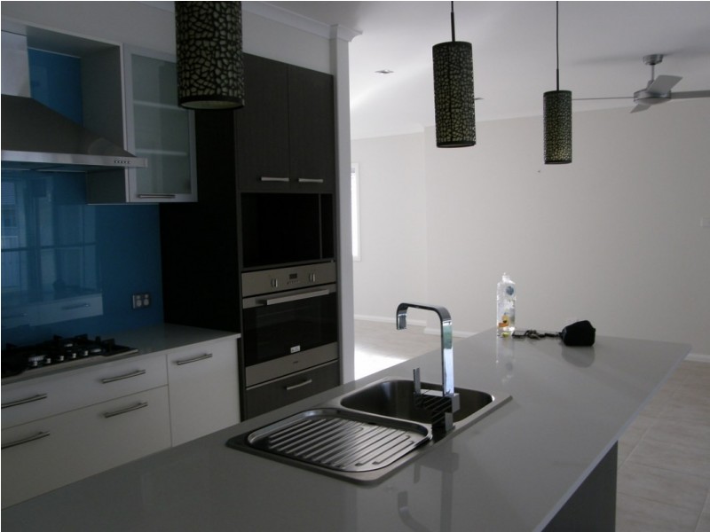 24 Tidal Crescent, Moonee Beach NSW 2450