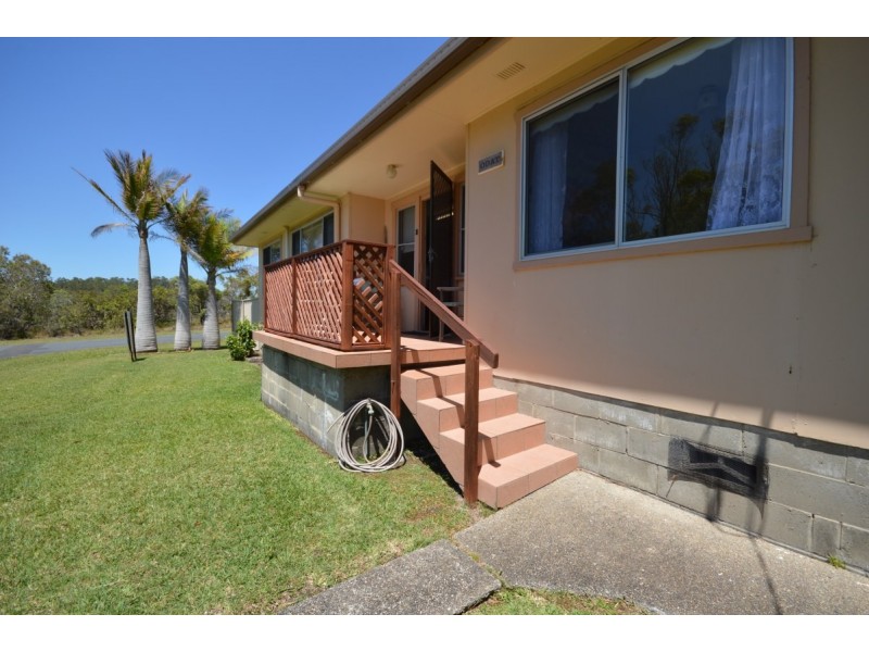 12 Beach Road, Arrawarra Headland NSW 2456