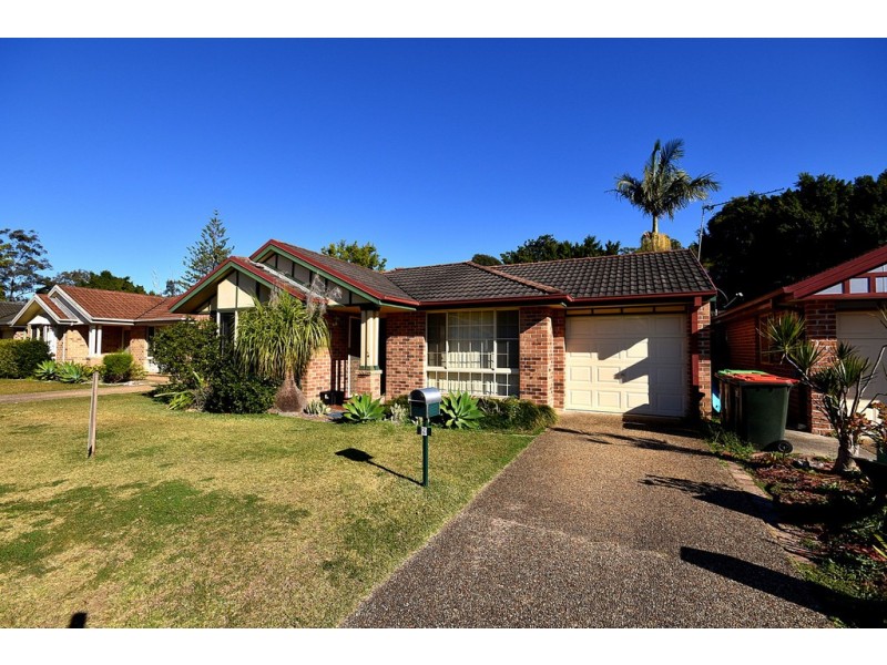 9 Noreena Place, Boambee East NSW 2452