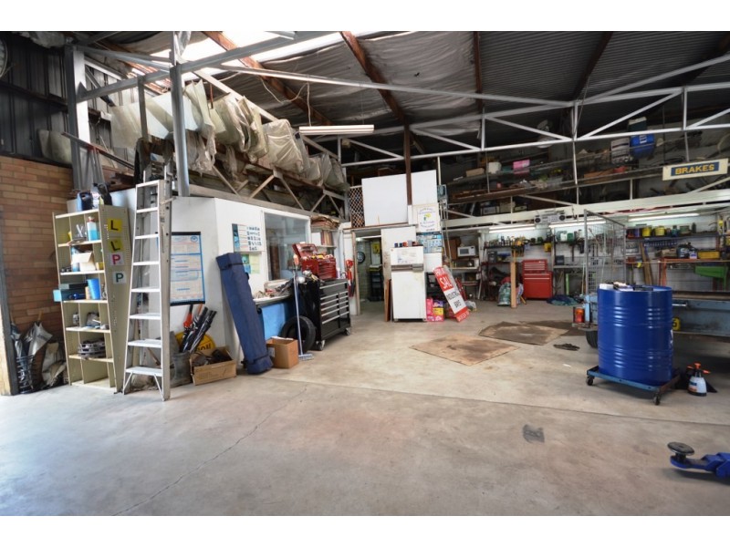 301 and 303 Pacific Highway, Coffs Harbour NSW 2450