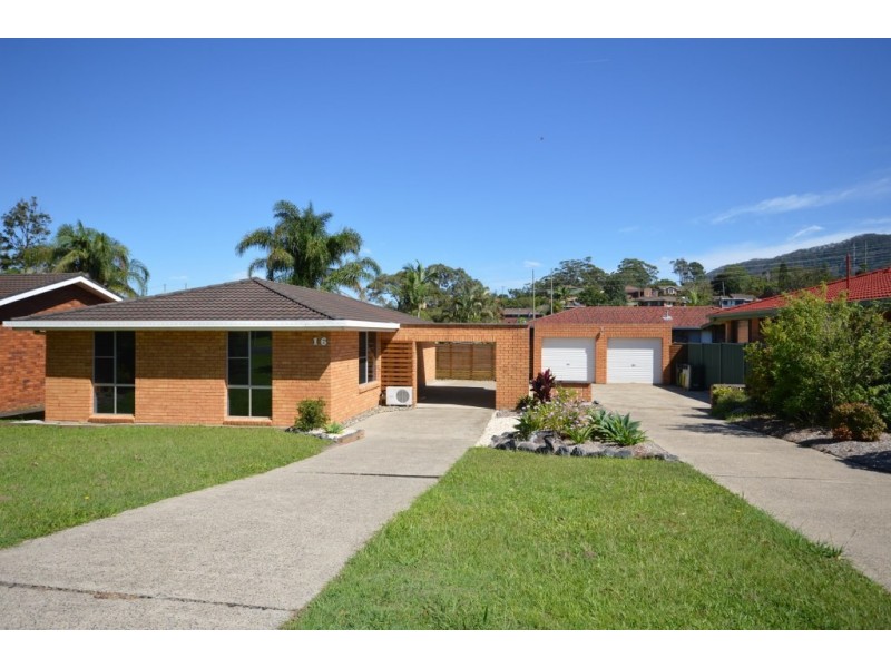 16 Taloumbi Road, Coffs Harbour NSW 2450