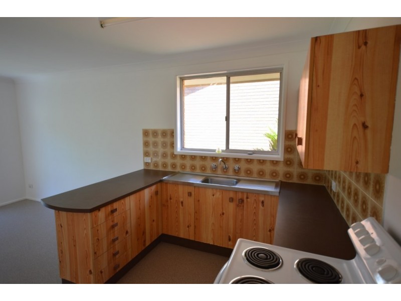 16 Taloumbi Road, Coffs Harbour NSW 2450