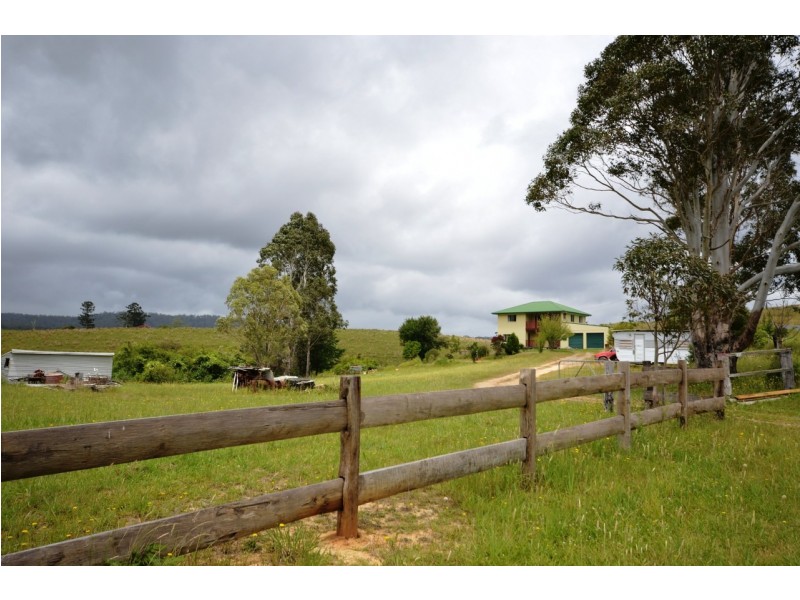 237 Camp Creek Road, Lowanna NSW 2450