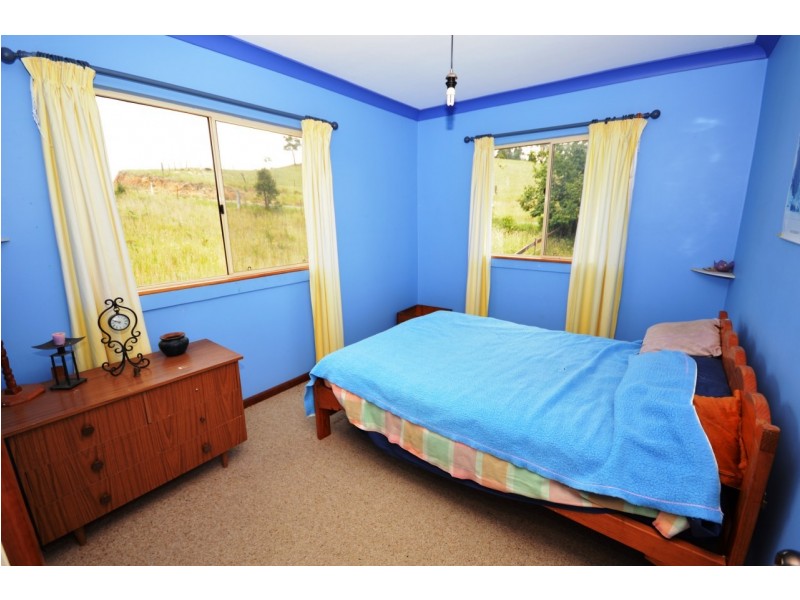 237 Camp Creek Road, Lowanna NSW 2450