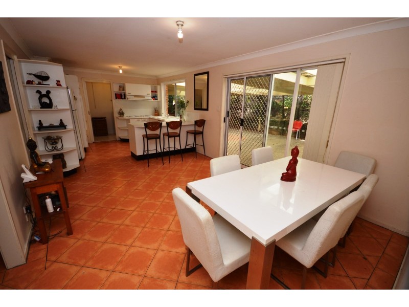42 Poynten Drive, Emerald Beach NSW 2456