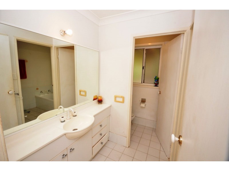 42 Poynten Drive, Emerald Beach NSW 2456