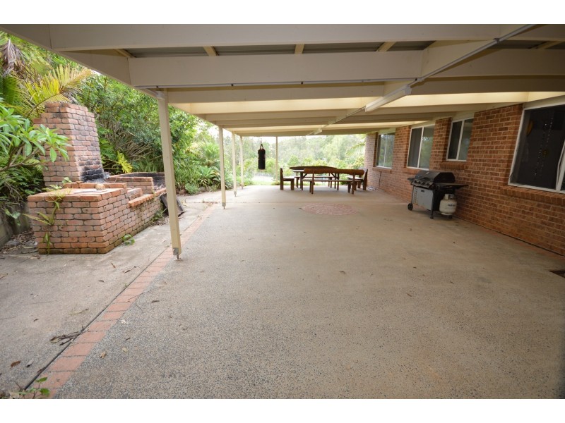 42 Poynten Drive, Emerald Beach NSW 2456
