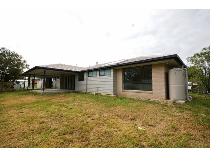 1/18 Sea Breeze Place, Boambee East NSW 2452