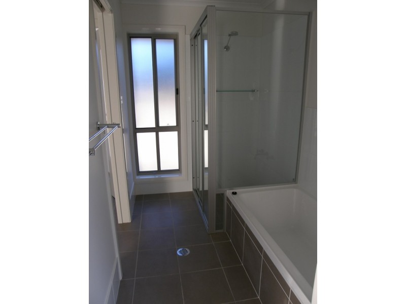 2/10 Bradbury Close, Boambee East NSW 2452