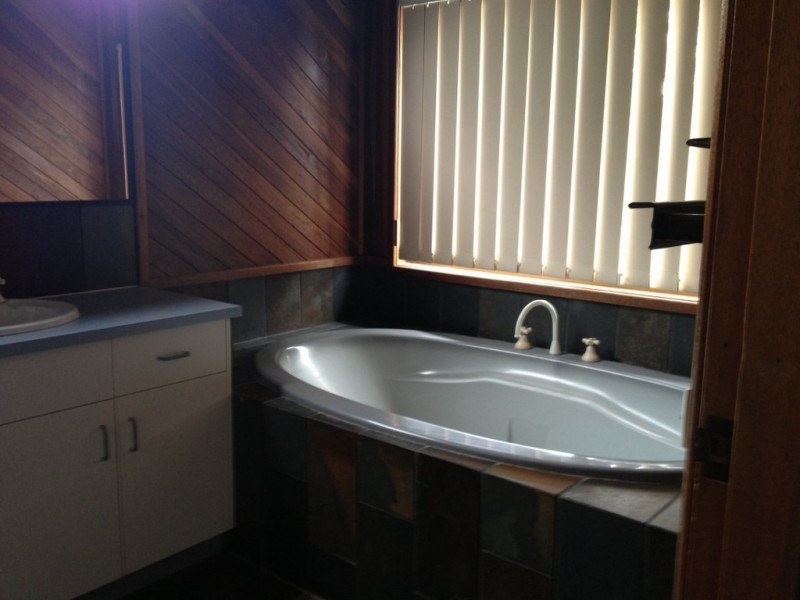 19 Schofield Drive, Safety Beach NSW 2456