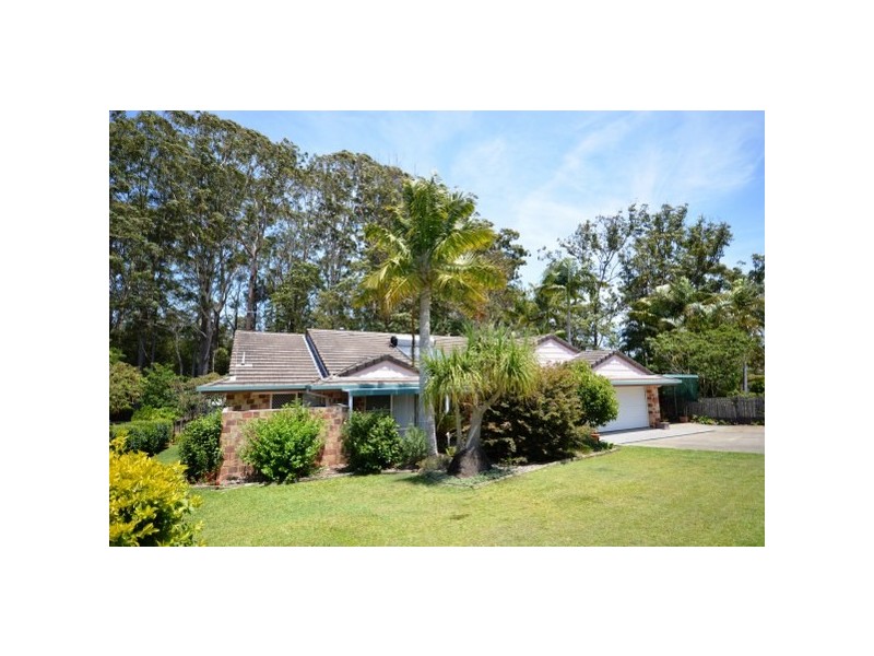 22 Lamberts Road, Boambee East NSW 2452