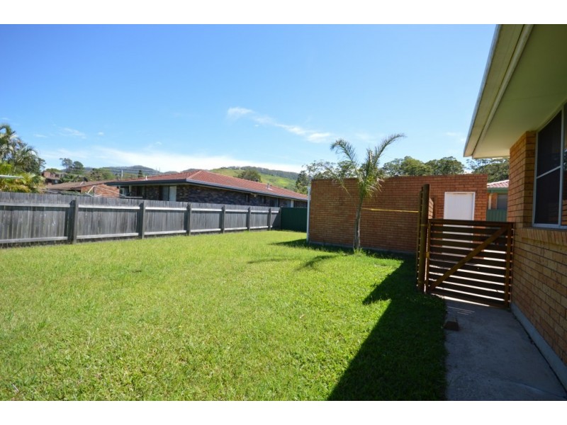 16 Taloumbi Road, Coffs Harbour NSW 2450