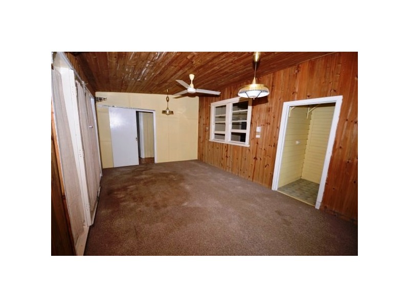 124 Pine Avenue, Ulong NSW 2450