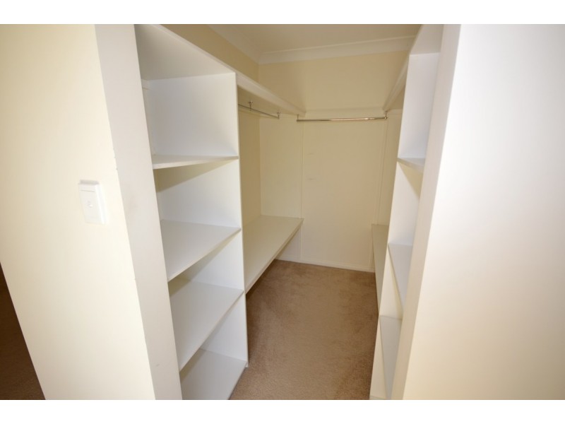 33 Auld Close, Valla NSW 2448