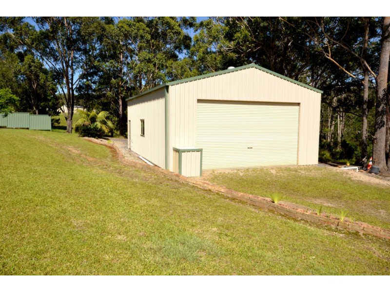 33 Auld Close, Valla NSW 2448