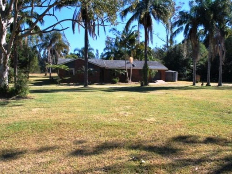 4 Deans Road, Boambee East NSW 2452