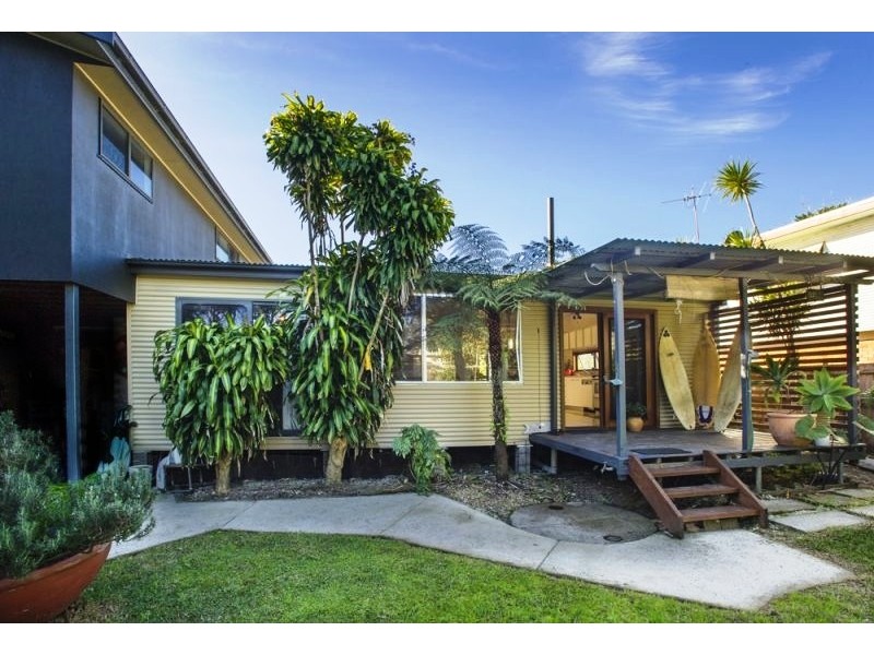 7 Azalea Avenue, Mylestom NSW 2454