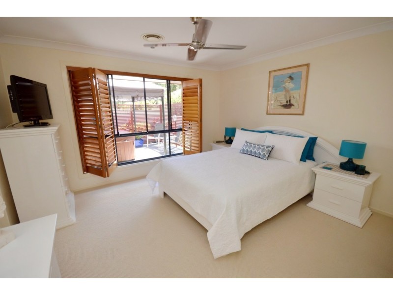 27 Dunlop Drive, Boambee East NSW 2452