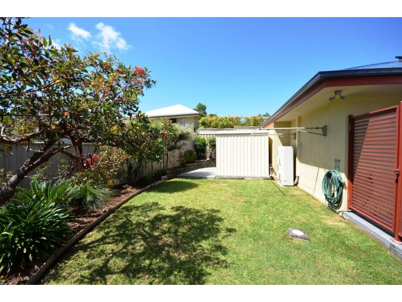 27 Dunlop Drive, Boambee East NSW 2452