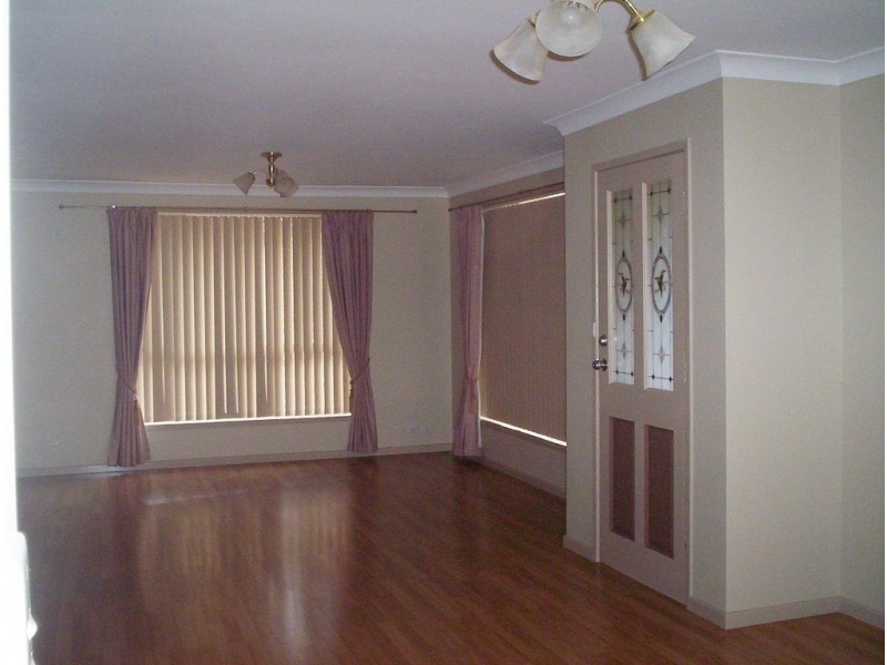 1/27 Burridge Avenue, Coffs Harbour NSW 2450