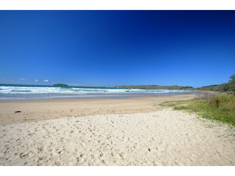 41 Ironbark Avenue, Sandy Beach NSW 2456