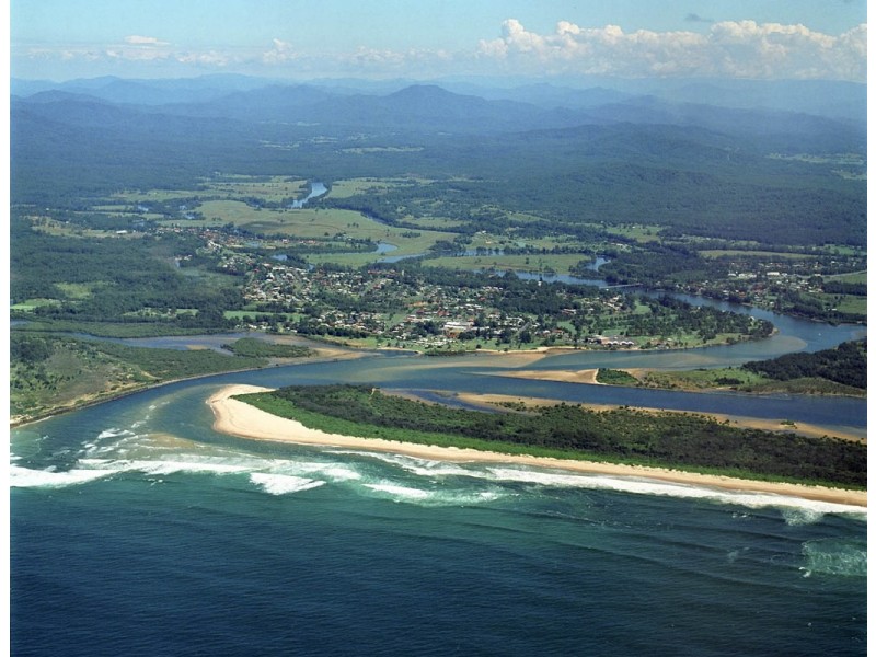 10 Lake Court, Urunga NSW 2455