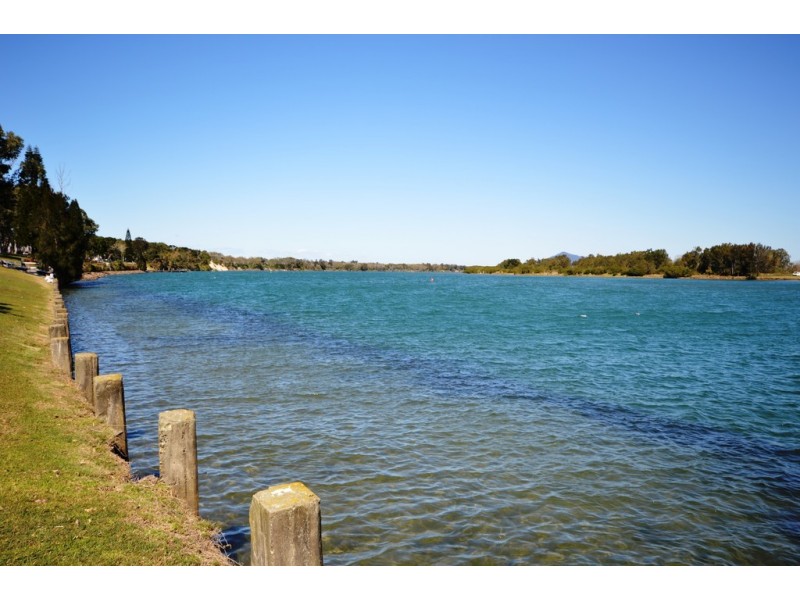 25 Beach Parade, Mylestom NSW 2454