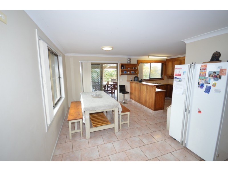 87 Bailey Avenue, Coffs Harbour NSW 2450
