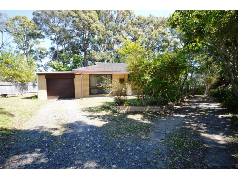 11 Pine Crescent, Sandy Beach NSW 2456
