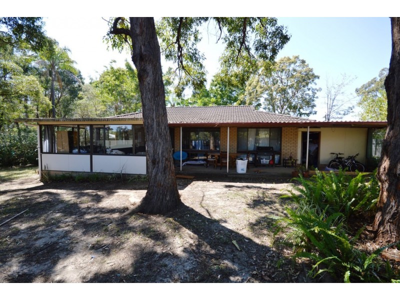 11 Pine Crescent, Sandy Beach NSW 2456