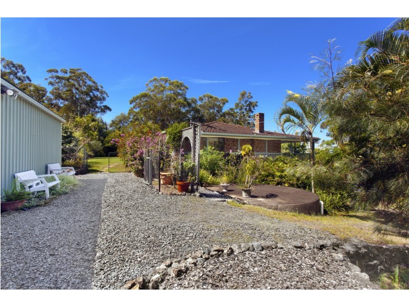 29 Lake Russell Drive, Emerald Beach NSW 2456
