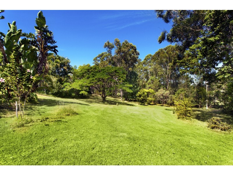 29 Lake Russell Drive, Emerald Beach NSW 2456