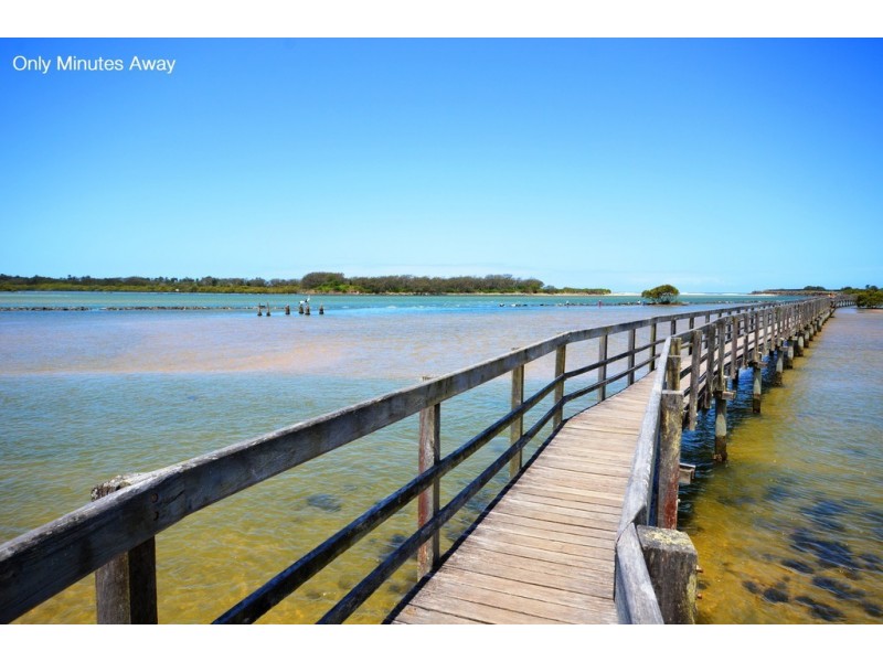 52 Hillside Drive, Urunga NSW 2455