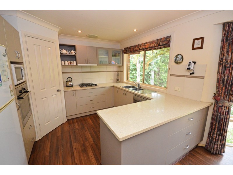 6 Searle Close, Boambee East NSW 2452