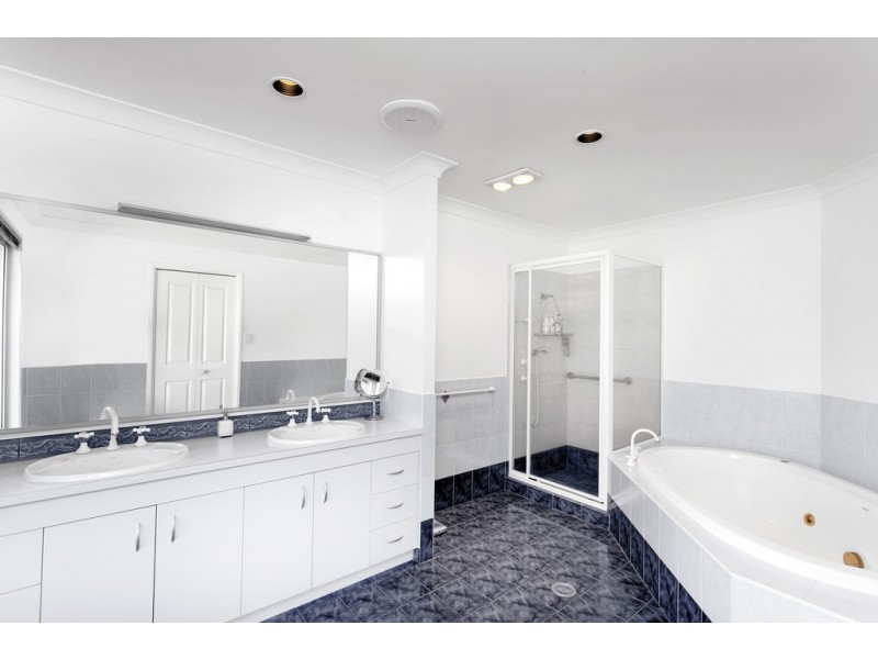 11 Brindley Court, Coffs Harbour NSW 2450